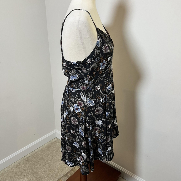 American Eagle Mini Dress Black Floral Boho Whimsigoth Dark Fairy Grunge Y2K - Picture 6 of 10